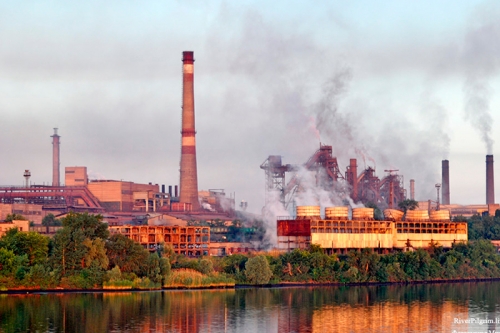 Составлен список самых загрязняющих Украину предприятий фото