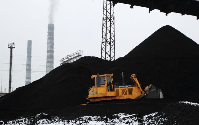 Украина ввела пошлины на дизтопливо, сжиженный газ и уголь из РФ фото