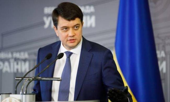 Коронавирусом заболели еще два нардепа, - Разумков  фото