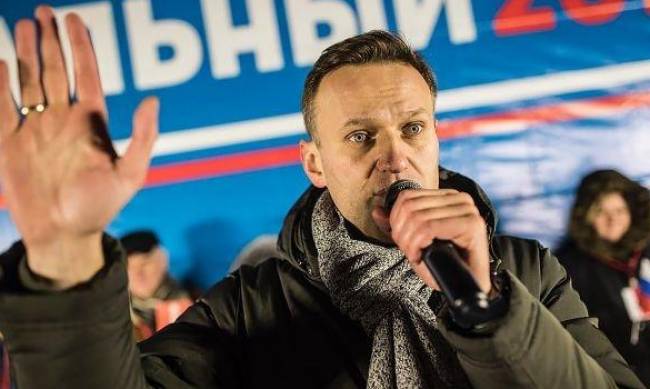 Навальный полностью пришел в сознание после отравления  фото