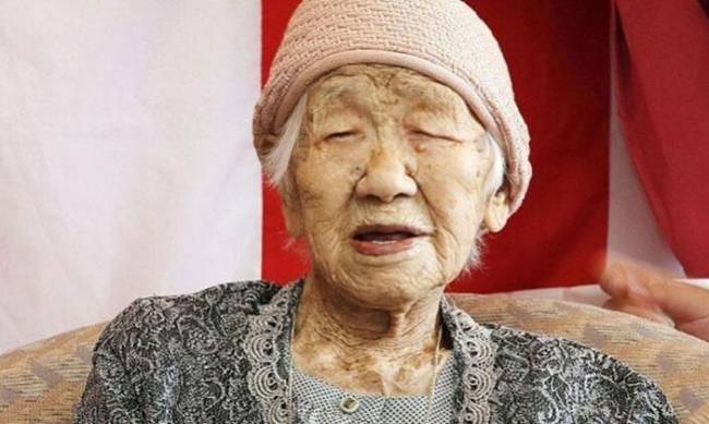 Жительница Японии установила новый рекорд долголетия фото
