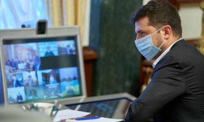 Зеленский срочно созвал СНБО из-за угрозы нацбезопасности: что происходит фото