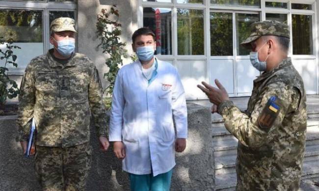 В украинской армии Covid-19 за сутки заразились 155 человек фото