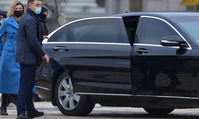 СМИ показали, как Зеленская на элитной машине ездит по Киеву, превышая скорость. Видео фото