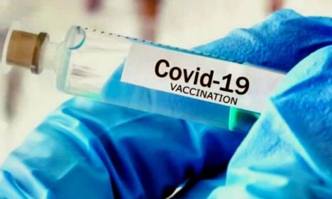 Великобритания первой в мире проведет вакцинацию населения от COVID-19 фото