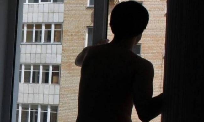 В Запорожье подросток покончил жизнь самоубийством  фото