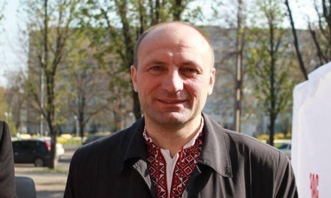 Мэр Черкасс Бондаренко извинился перед назвавшим его бандитом Зеленским фото