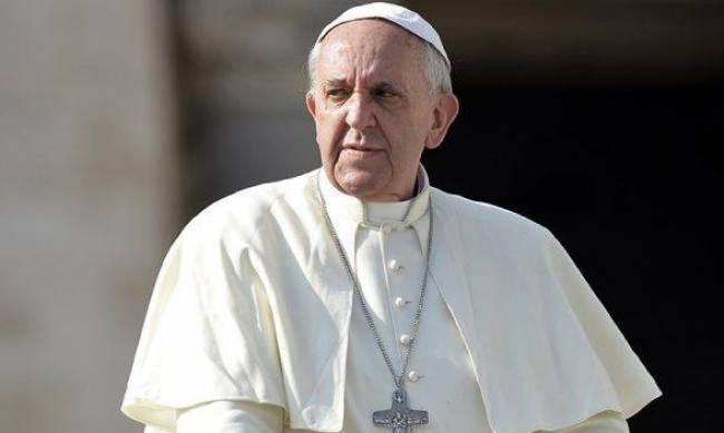 Папа Франциск помолился за мир на востоке Украины фото