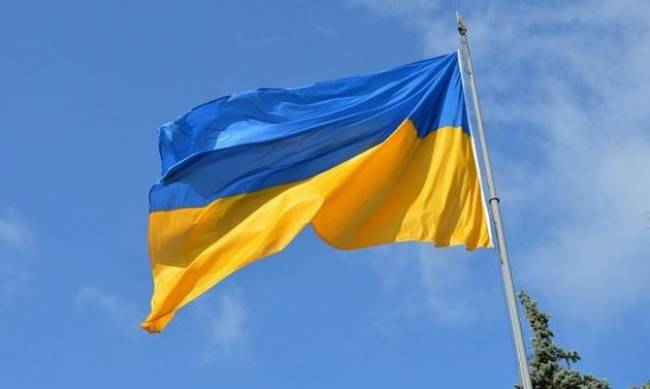 В селе на Мелитопольщине запутались с флагом Украины  фото