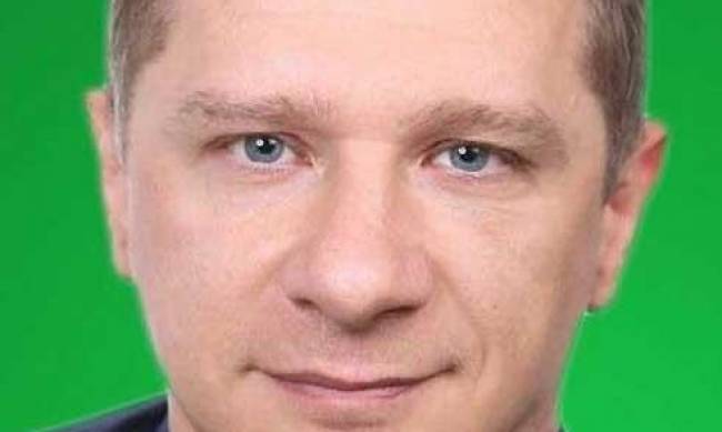 Депутат Запорожского облсовета не задекларировал ни копейки дохода, но одолжил кому-то 145 тысяч долларов фото