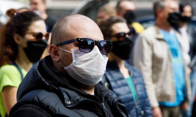 Украина вернется к адаптивному карантину: правила и ограничения  фото