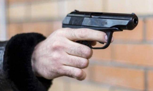 Около мелитопольского ресторана стреляли фото