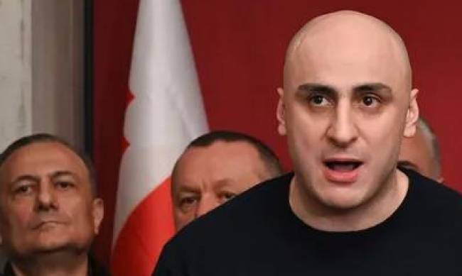 В Грузии со штурмом задержали лидера партии Саакашвили фото