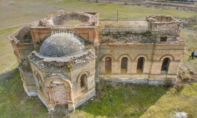 Мелитополец показал храм с богатой историей (ФОТО, ВИДЕО) фото