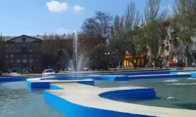 В Мелитополе заработал главный фонтан города  фото