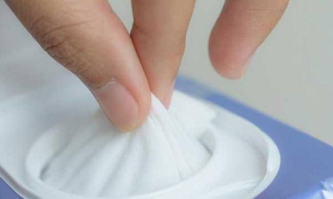  Влажные салфетки от производителя: где выгодно купить оптом в Украине   фото