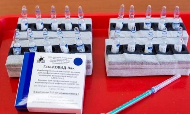 В Украине российской вакцины не будет - Степанов фото