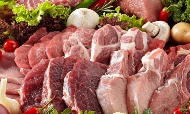 В Украине почти половина мяса на прилавках – фальсификат и просрочка: как выбрать качественный товар фото