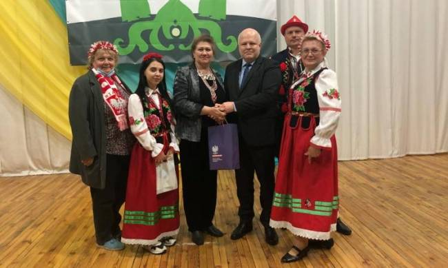 Мелитопольские поляки показали себя на этническом фестивале фото