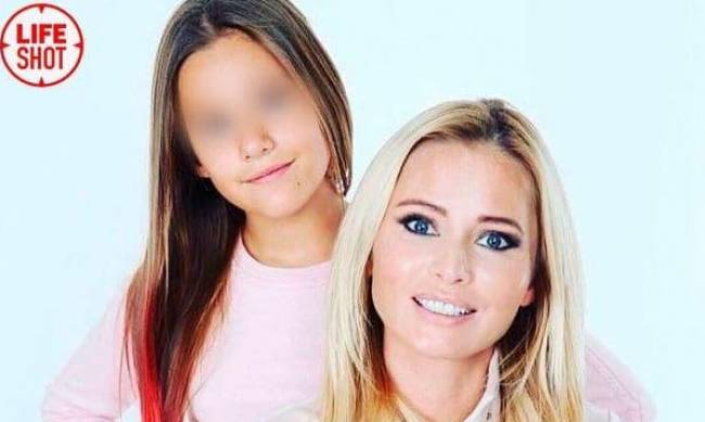 13-летняя дочь российской ведущей Даны Борисовой вскрыла вены в школе из-за ее гулянок  фото
