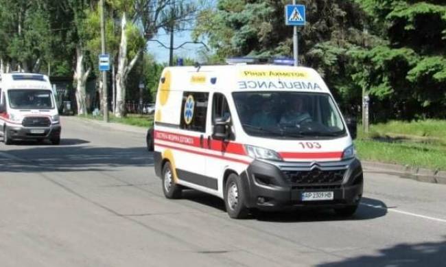 Из Запорожья в Киев санавиацией доставили 3-летнюю девочку: у ребенка поражено 90% легких, - ФОТО фото