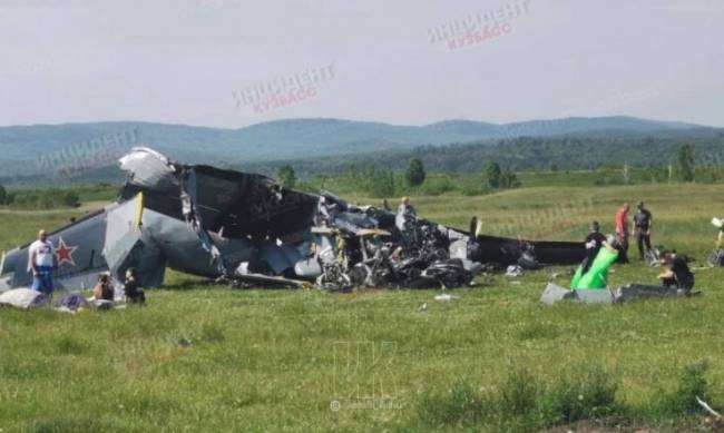 Крушение самолета Л-410 в России: много погибших  фото
