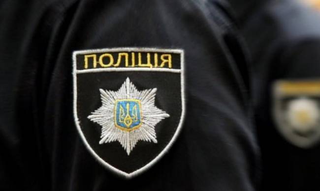 Под Днепром полицейский взял показания у покойника фото