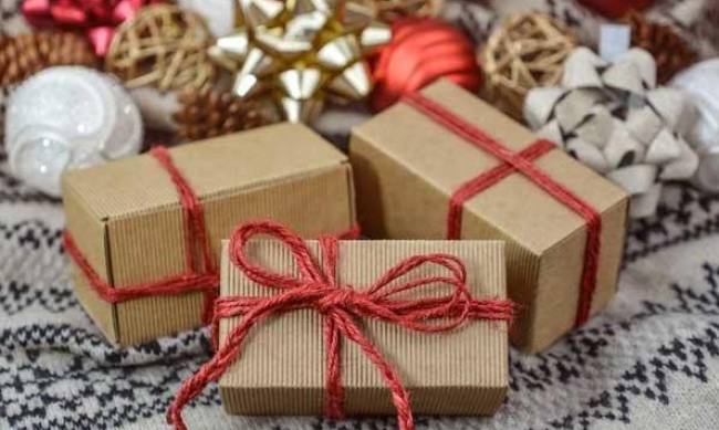 Что подарить близкому человеку на Новый Год фото