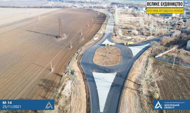 От Мелитополя в сторону Херсона дорогу не узнать фото