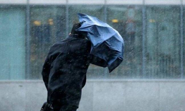 Штормовое предупреждение в Мелитополе на 27 ноября: погода может преподнести сюрприз фото