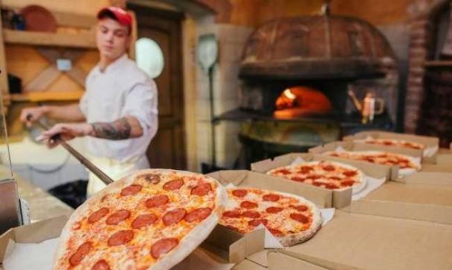 У студентов ТГАТУ появилась возможность попробовать себя в роли пиццайоло в Италии фото