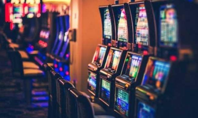 Проект закона о легализации казино принят в первом чтении фото