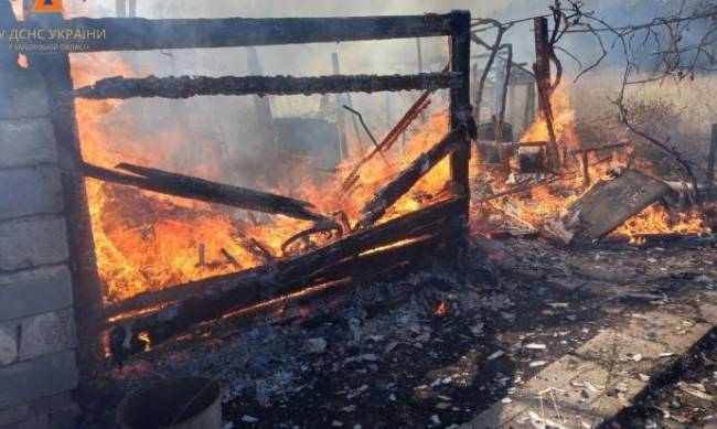 В двох районах Запорізької області внаслідок ворожих обстрілів сталося 11 пожеж  фото