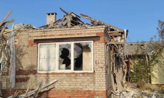 Окупанти продовжують нищити міста та села Запорізької області — за добу 122 удари фото
