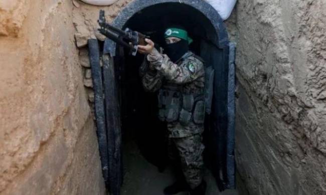 Як виглядає знаменита мережа тунелів ХАМАС у Газі фото