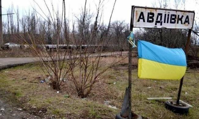 Оператори ССО показали відео, на якому знищують російських військових та їхню важку техніку фото