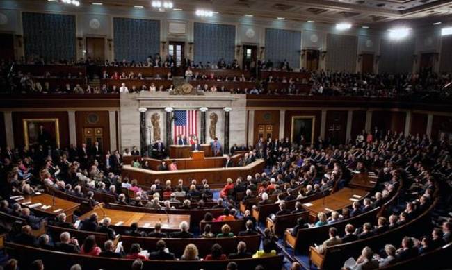 У Конгресі США підтримали законопроєкт про передачу Україні заморожених активів РФ фото