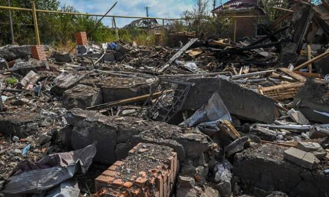 Під ворожим вогнем: окупанти завдали 130 ударів по  містах та селах Запорізької області фото