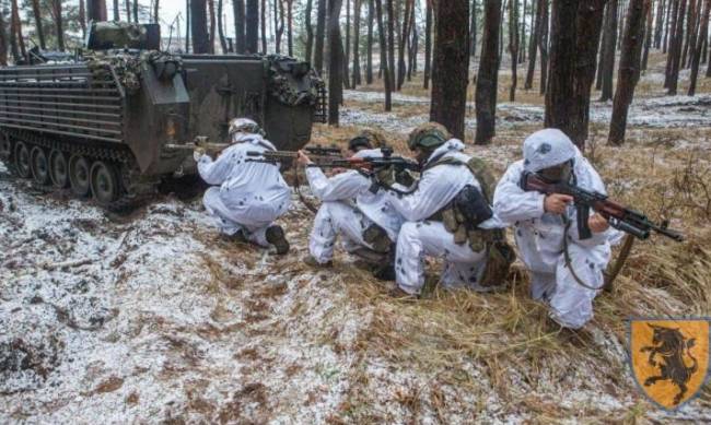 Сили оборони відбили атаки ворога в районі Роботиного та Новопокровки - Генштаб фото