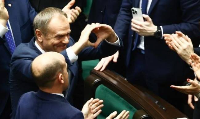 Прем’єр утретє: новий уряд Туска і політика щодо України фото