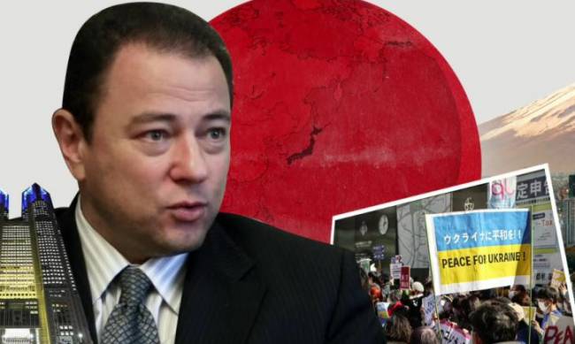 Посол України в Японії Корсунський: Водій сміттєвоза привіз нам 10 тисяч єн з написом Не здавайтеся Росії фото