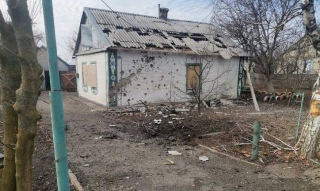 У Запорізькій області внаслідок ворожих артобстрілів постраждали два чоловіки  фото
