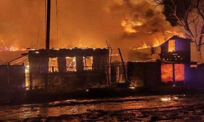 У Харкові від атаки Шахедів загинули сім людей, серед них діти. Згоріли десятки будинків фото