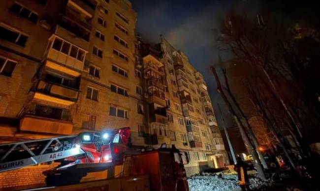 Нічна атака РФ: троє загиблих в Одесі, вісім поранених у Дніпрі фото