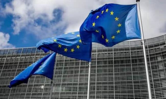 Єврокомісія остаточно розблокувала для Польщі 137 млрд євро з фондів ЄС  фото