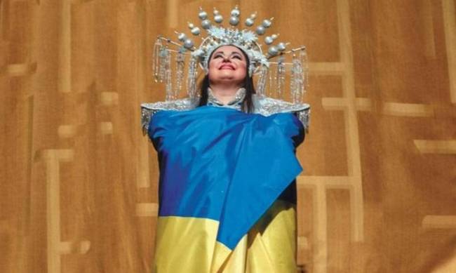 «Потужний вокальний символ протистояння України»: у Запоріжжі виступить оперна діва, яка на сцені Метрополітен-опера замінила затяту путіністку фото