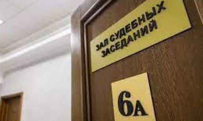  По необъяснимой причине: в здании суда в Донецкой области 14 человек резко почувствовали себя плохо фото