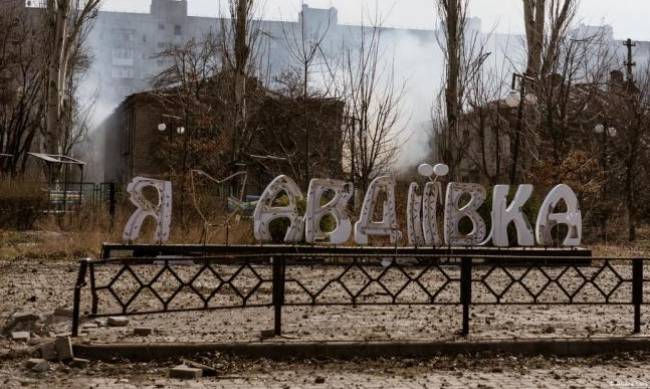 Перед смертью пили кофе: в Авдеевке умерли четверо российских военных  фото