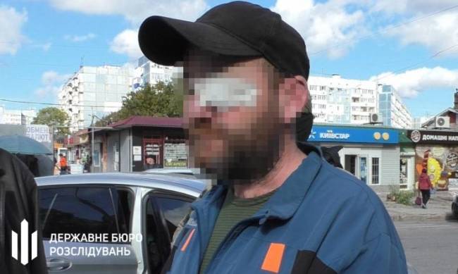 У Запорізькій області дезертир-зрадник збирав дані про маршрути руху та кількість техніки й військових Сил оборони фото