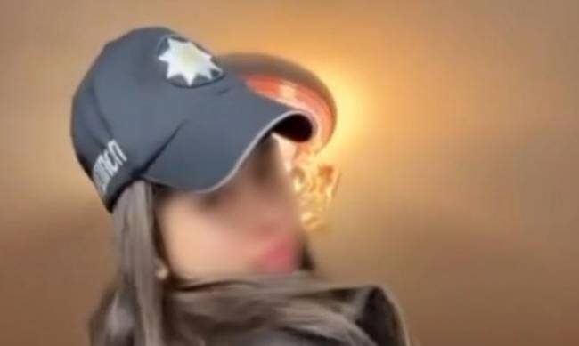 У поліцейському однострої записала ганебне відео: блогерка із  Запоріжжя вже вибачилася перед правоохоронцями фото